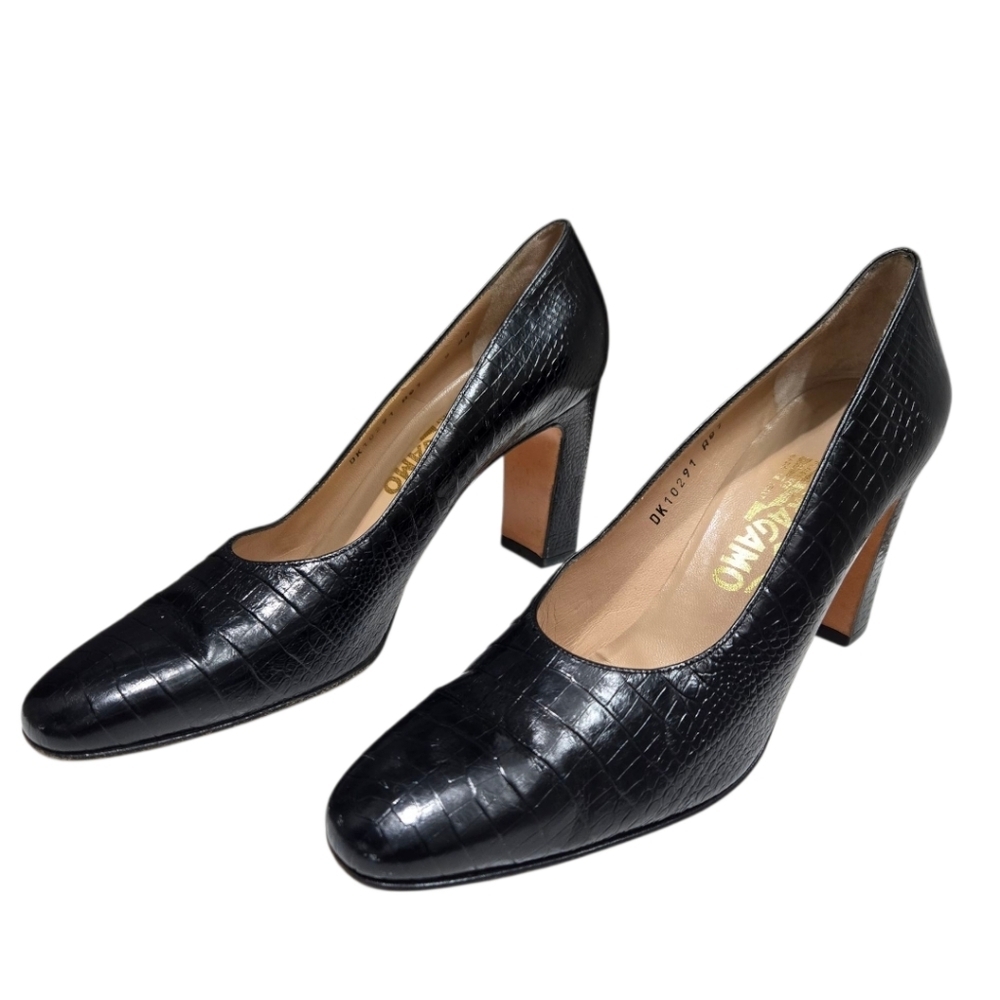 Salvatore Ferragamo Black Pumps Size 9 AA Leather Croc Embossed Heels Italy - Picture 4 of 15